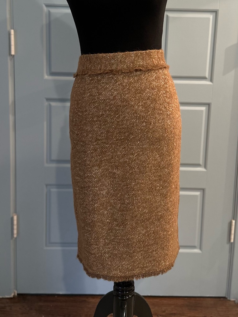 Nwt Carolina Herrera Classic Tweed Pencil Skirt In Tan/ Brown- Size 14